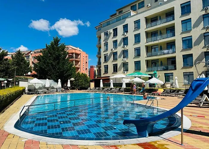 Apartamento какао с басейн плаж Sunny Beach